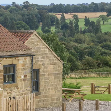 Holiday home Sally's Barn *